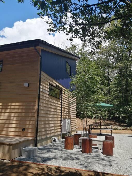 Hinoki No Ie - Cottage With Natural Hot Spring In A Cypress Bathtub Shika Ngoại thất bức ảnh