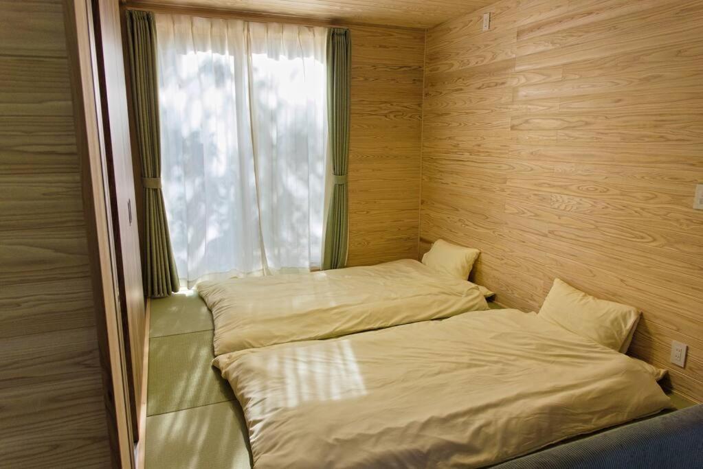Hinoki No Ie - Cottage With Natural Hot Spring In A Cypress Bathtub Shika Ngoại thất bức ảnh